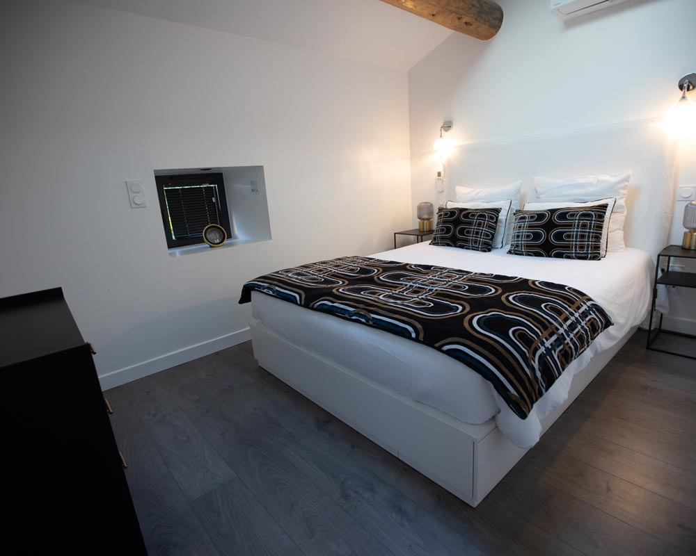 Deuxième chambre du côté jardin